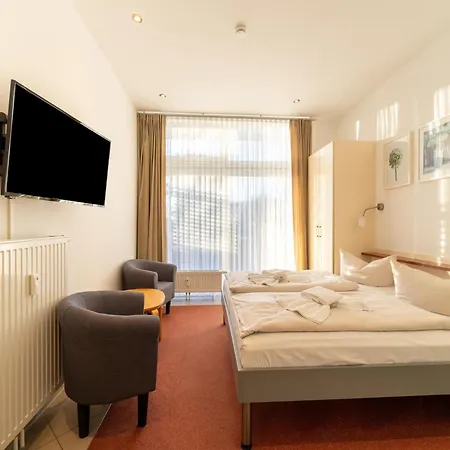 Appartement Mirow, *
